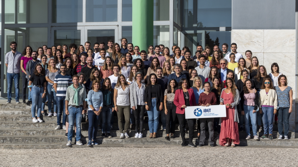 Group photo of the Animal Cell Technology Unit