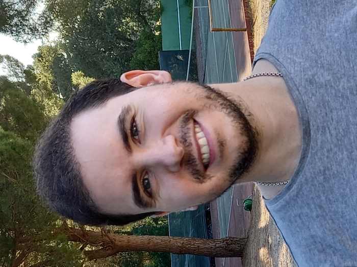 tomas2